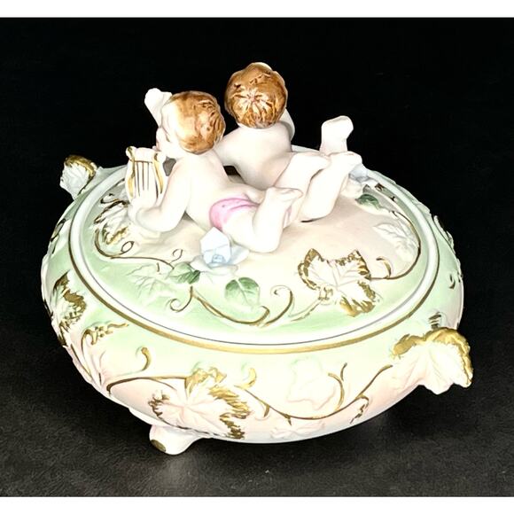 VTG Cherubs COVERED DISH Bisque Porcelain Footed Dresser Box Harp Horn Gold Pink - Picture 6 of 11